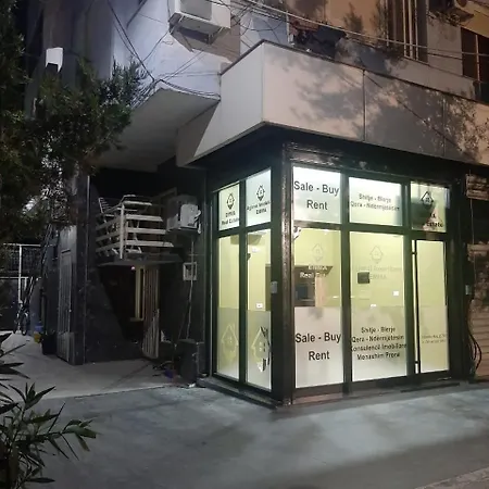 Lovely Amd Quite Appartament 1-1