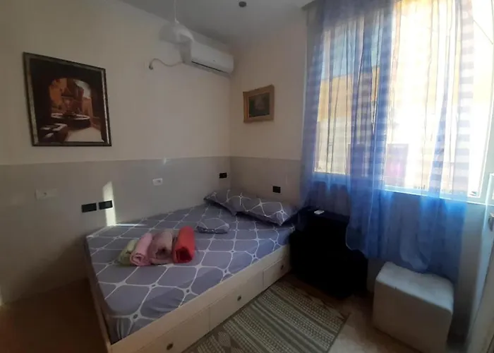 Apartament Lovely Amd Quite Appartament 1-1 *