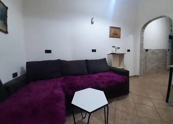 Apartament Lovely Amd Quite Appartament 1-1 *